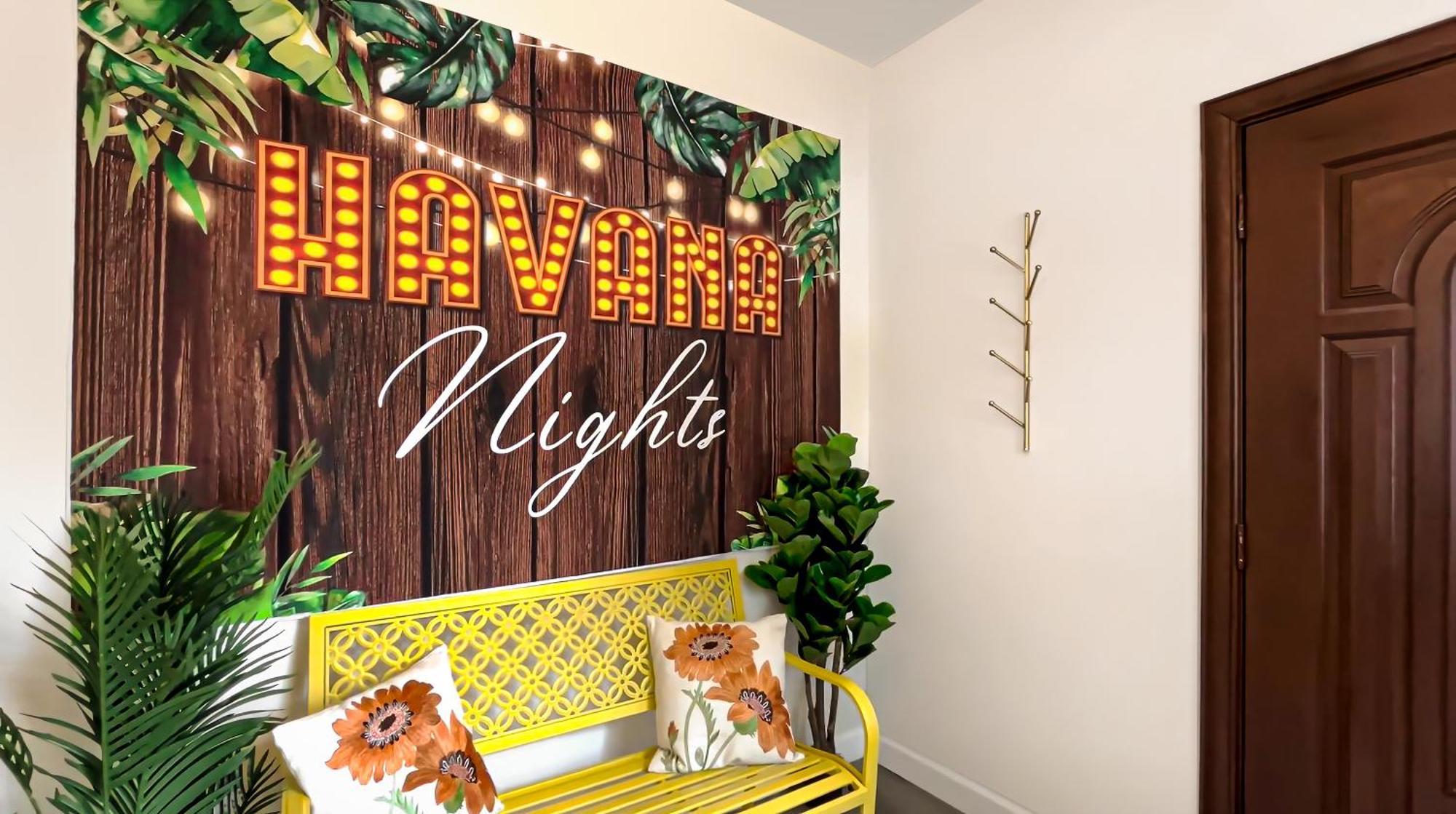 New! Havana Nights Villa ! Walk To Calle Ocho! Маями Екстериор снимка